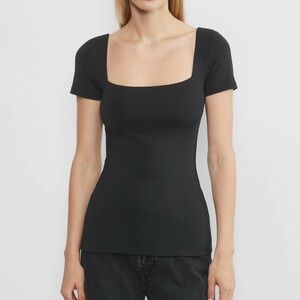 Aritzia contour capsleeve squareneck